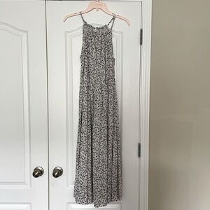 Old Navy Petite Floral Maxi Dress